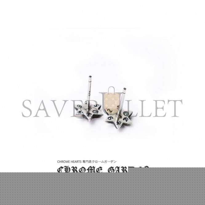 CHROME HEARTS CUT OUT STAR EARRING