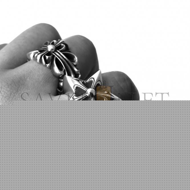CHROME HEARTS LARGE STAR RING