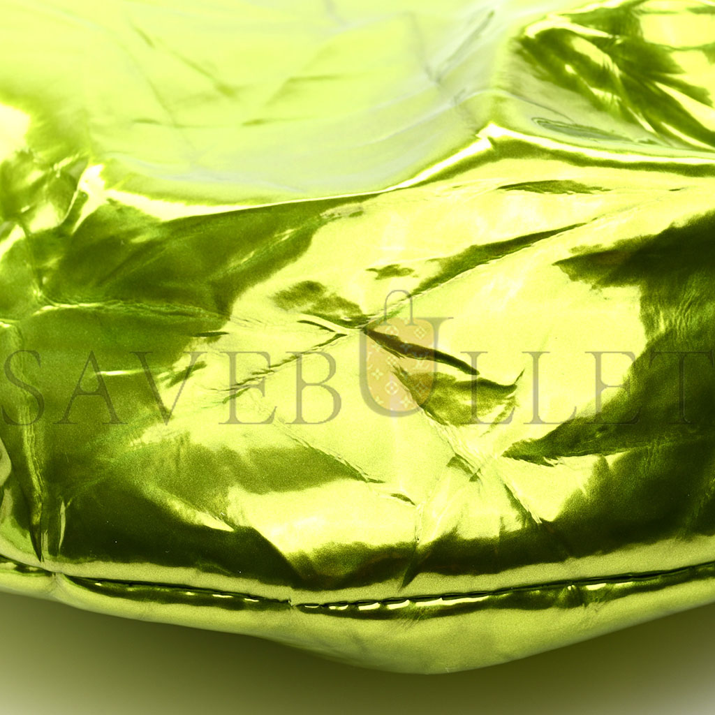 bo*te*ga Ve*ne*ta metallic crushed calfskin mini jodie chlorophyll  (25*14*3cm)