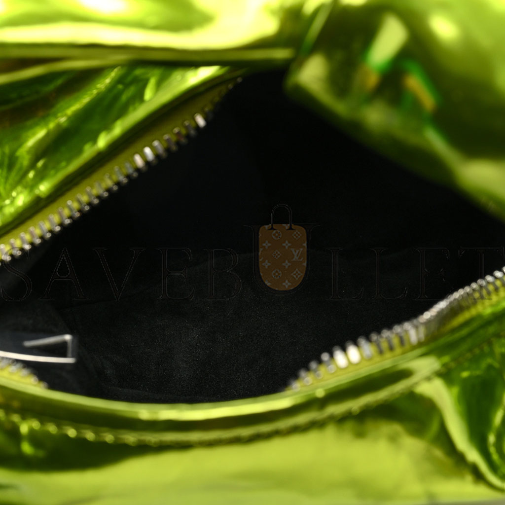 bo*te*ga Ve*ne*ta metallic crushed calfskin mini jodie chlorophyll  (26*13*5cm)