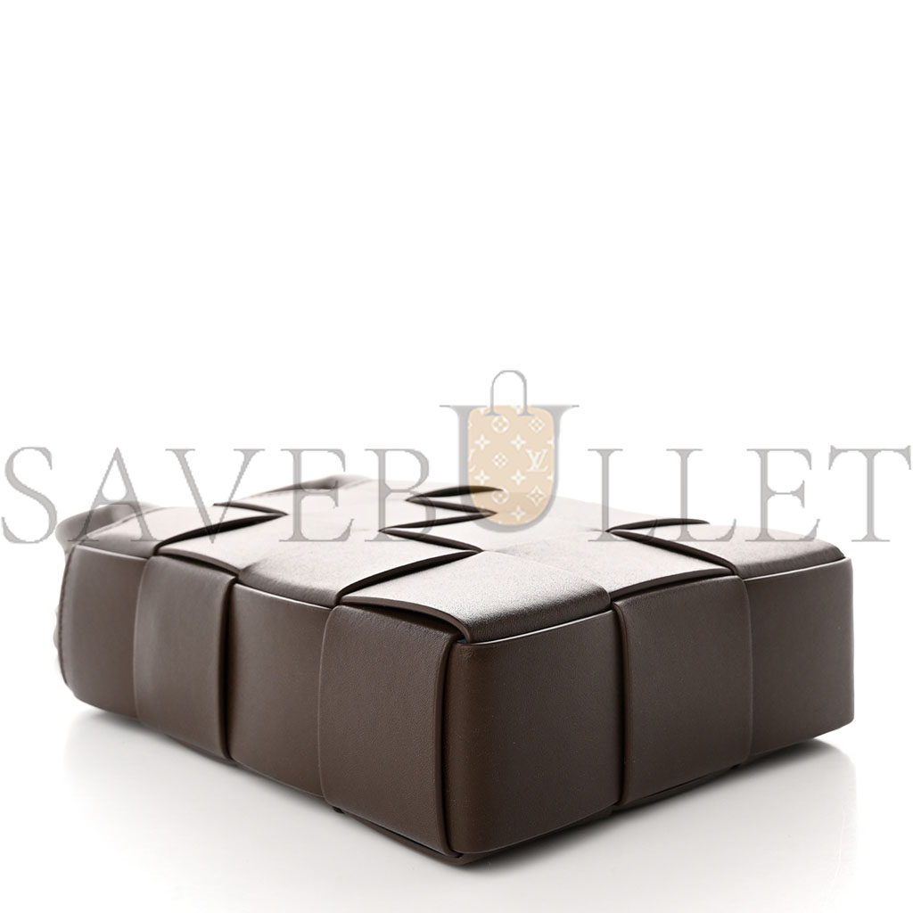 bo*te*ga ve*ne*ta lambskin maxi intrecciato mini Nor*h south cassette tote light brown (24*14*5cm)