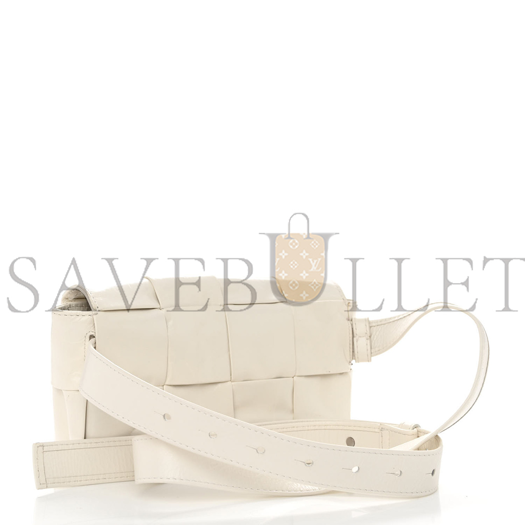 bo*te*ga Ve*ne*ta paper calfskin intrecciato cassette belt bag white  (18*10*4cm)