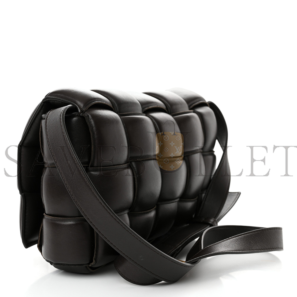 bo*te*ga Ve*ne*ta nappa maxi intreccio padded cassette crossbody bag fondant  (26*18*8cm)