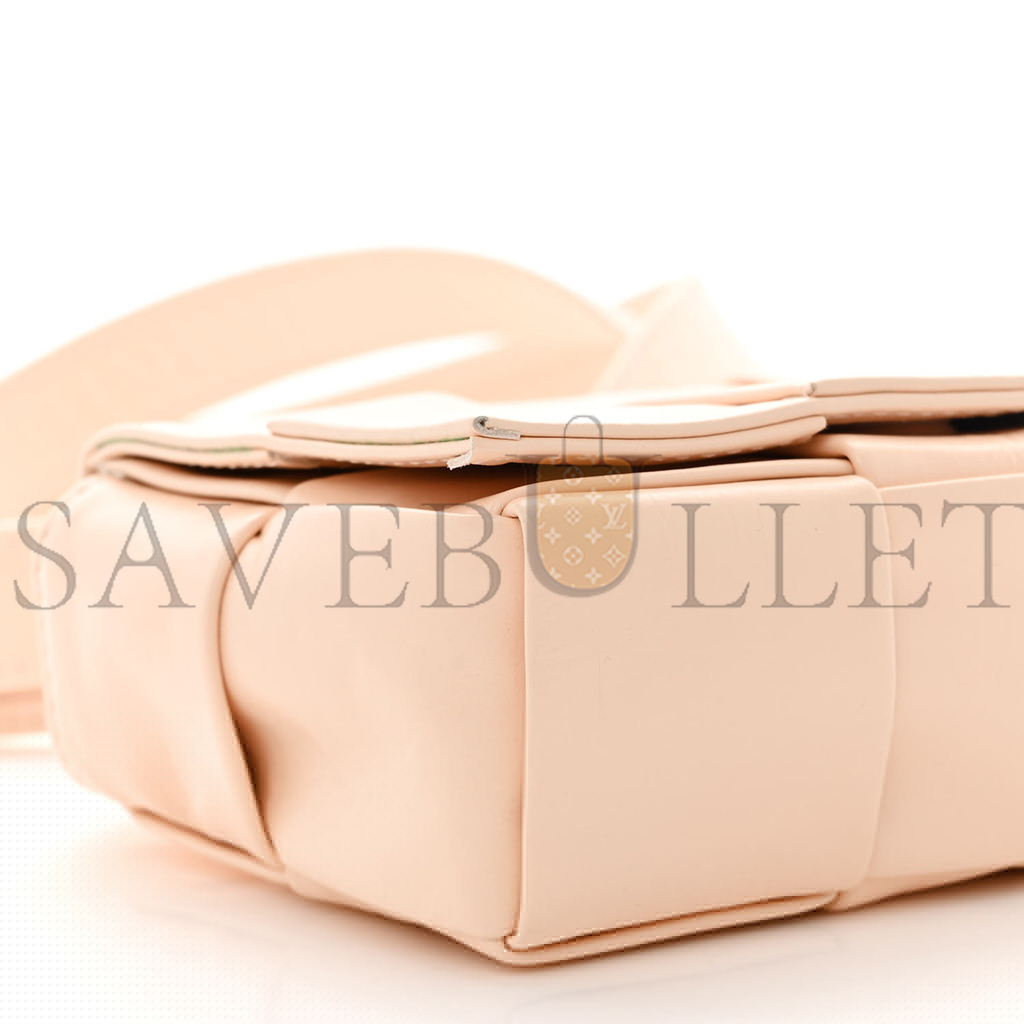 bo*te*ga Ve*ne*ta lambskin maxi intrecciato extra mini cassette crossbody bag melon washed  (12*9*4cm)