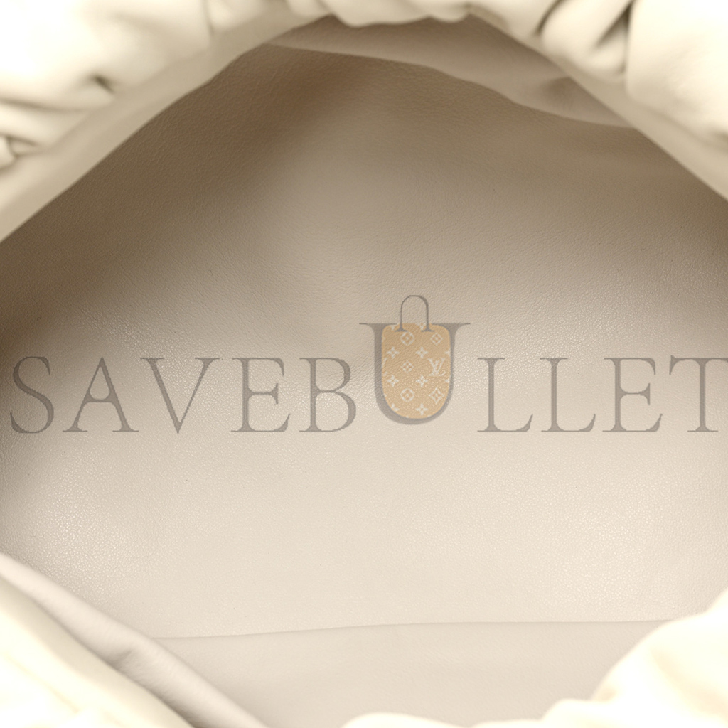 bo*te*ga Ve*ne*ta calfskin the pouch chain plaster  (30*17*10cm)