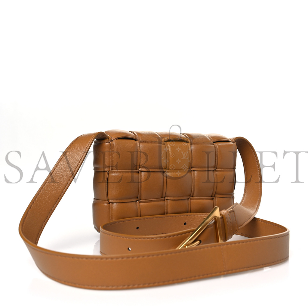 bo*te*ga Ve*ne*ta nappa maxi intreccio padded cassette crossbody bag caramel  (26*18*8cm)