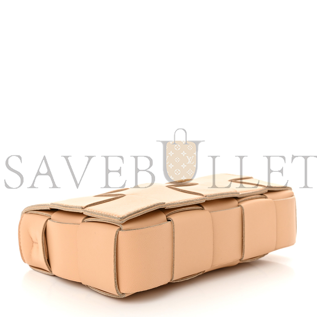 bo*te*ga Ve*ne*ta lambskin maxi intrecciato cassette crossbody bag porridge  (23*15*5.5cm)