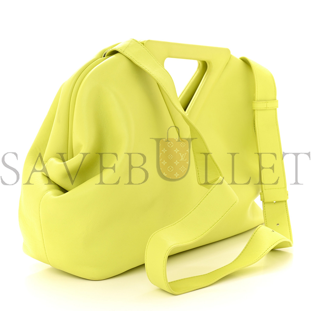 bo*te*ga Ve*ne*ta calfskin medium the point triangle bag seagrass  (32*23*11cm)