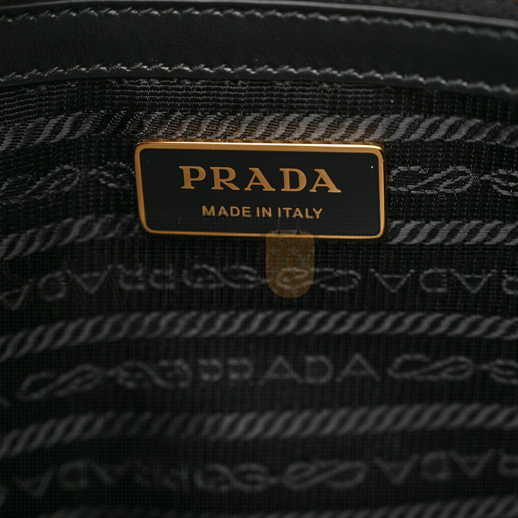 Pra*a jacquard saffiano triangolo symbole embroidered large tote black corda (39*31*10cm)
