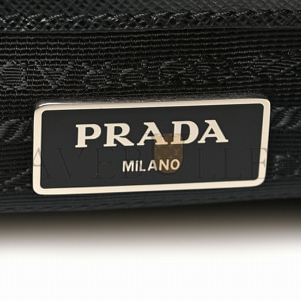 Pra*a re-nylon tessuto saffiano medium backpack black (29*28*15cm)