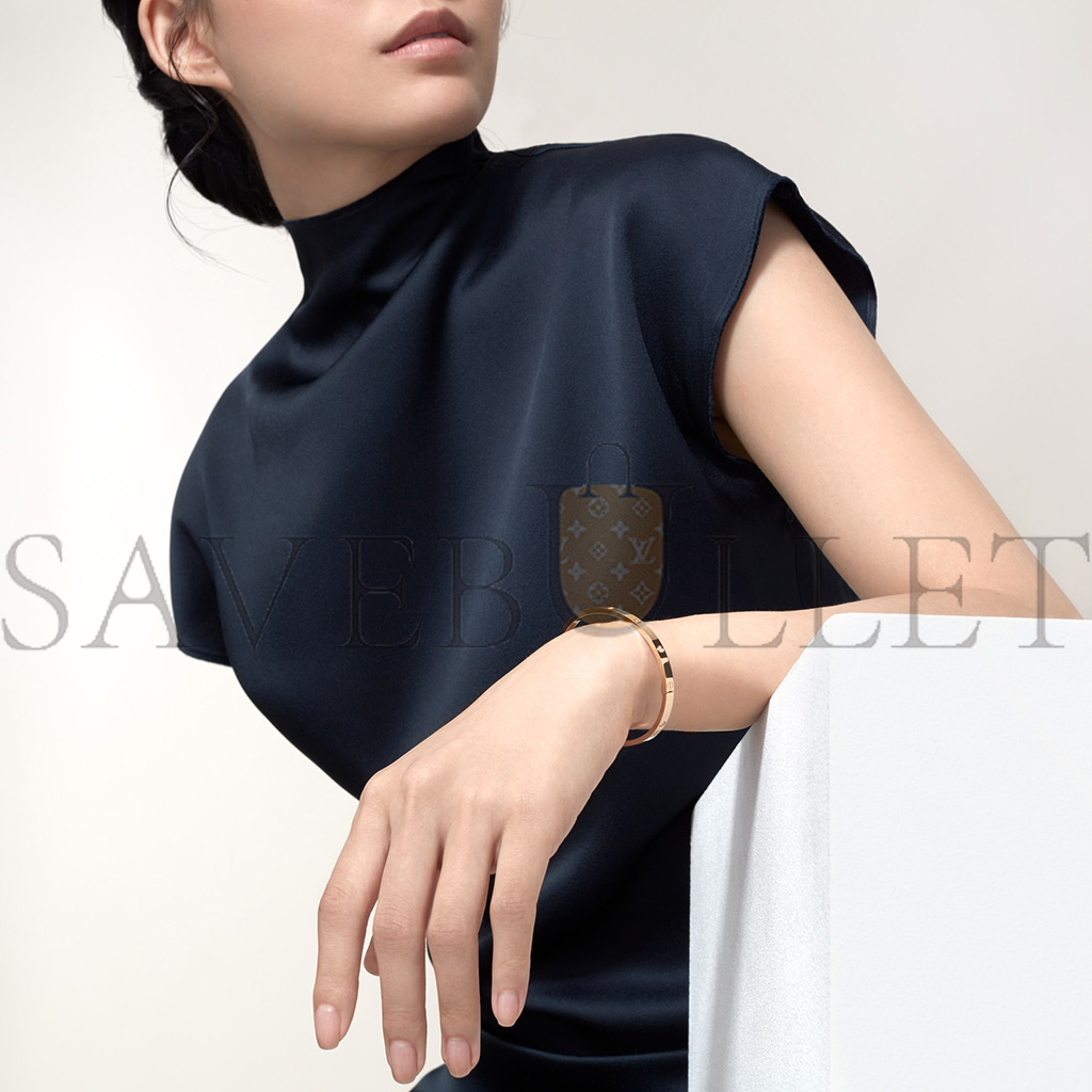 CARTIER LOVE BRACELET, SMALL MODEL, 6 DIAMONDS B6047217