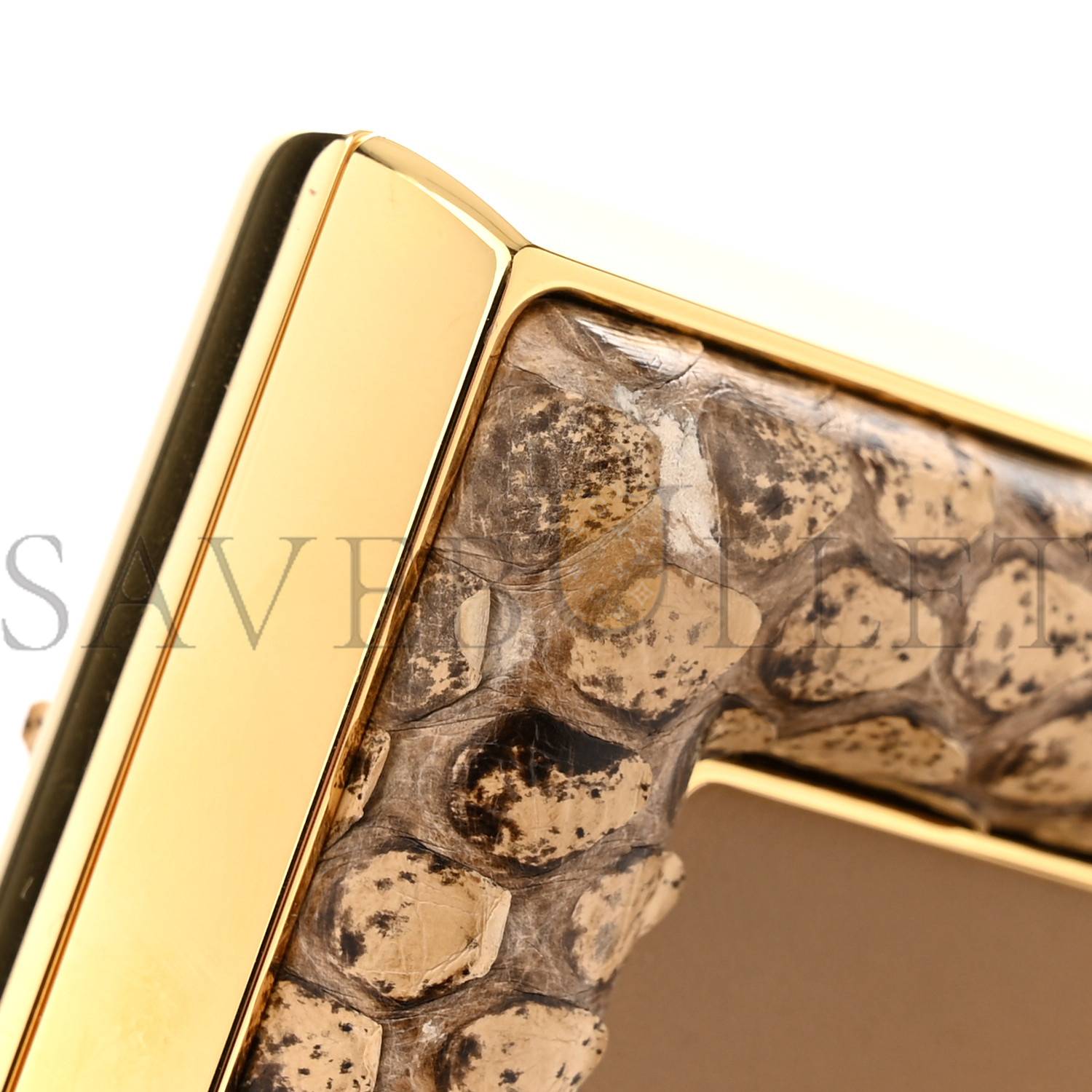 F**di shiny nappa snakeskin small F**di first sand make up (26*18*9.5cm)