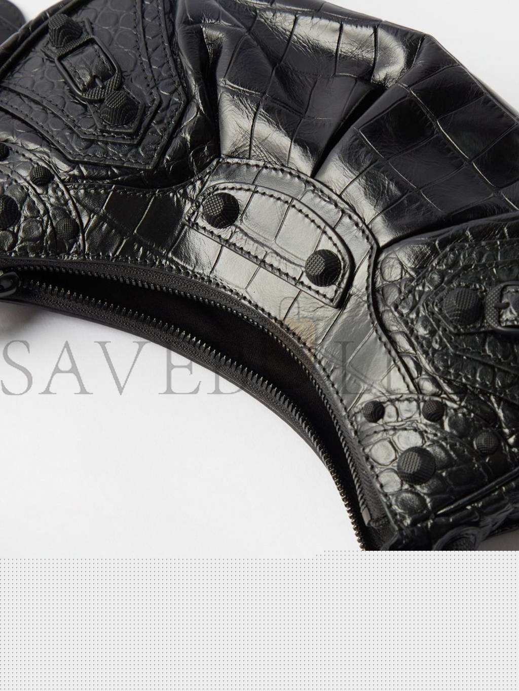 Ba*len*cia*ga black le cagole xs croc-effect leather shoulder bag  matchesfashion us (25.6*11.4*7.3cm)