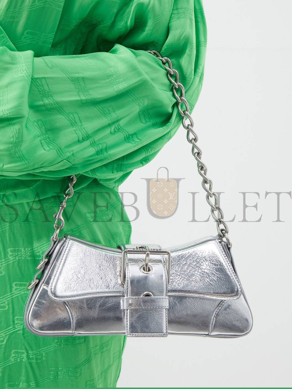 Ba*len*cia*ga silver lindsay s metallic-leather shoulder bag  matchesfashion us (28.5*12.9*5.3cm)