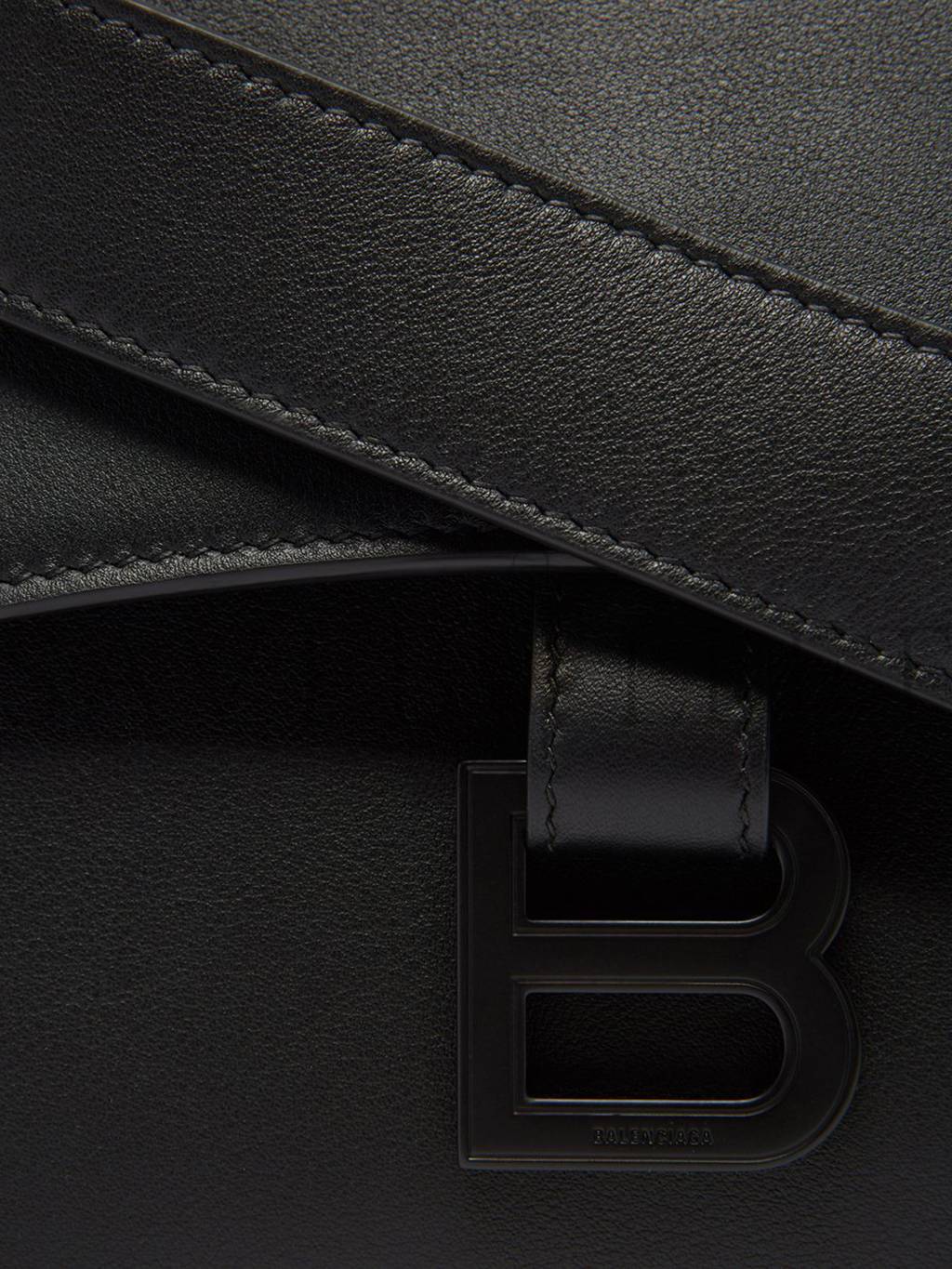 Ba*len*cia*ga black hourglass s leather bag  matchesfashion us (29*17.8*10.5cm)