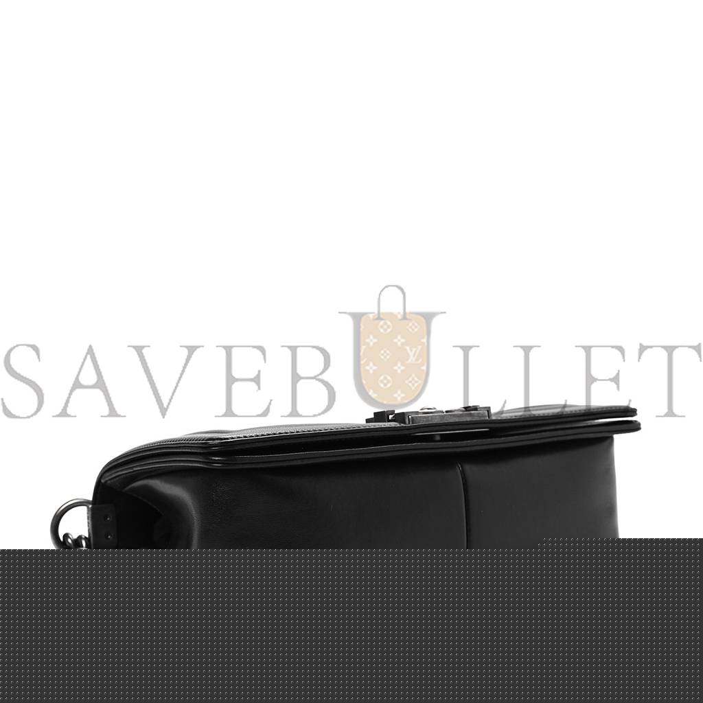 Ch*el calfskin quilted medium boy flap black silver hardware (25*14*9cm)