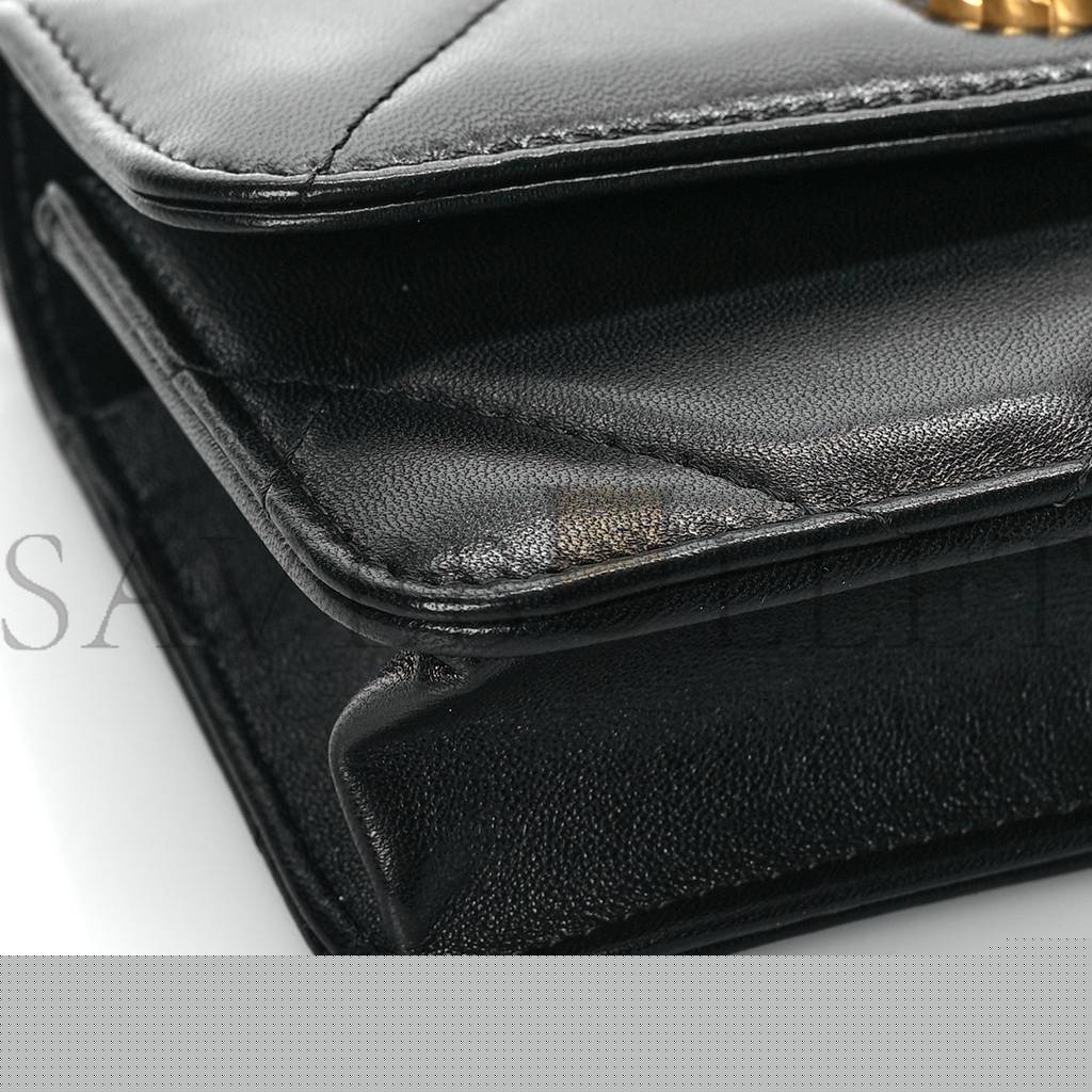 Ch*el lambskin quilted Ch*el 19 flap phone holder with chain black gold hardware (17*10*4cm)