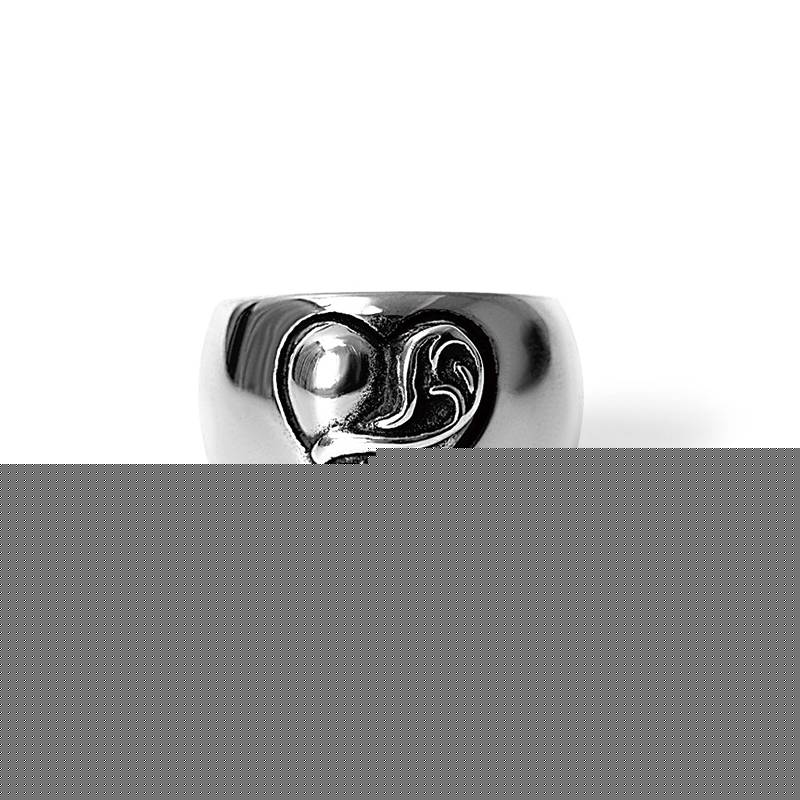 CHROME HEARTS HEART BAND RING