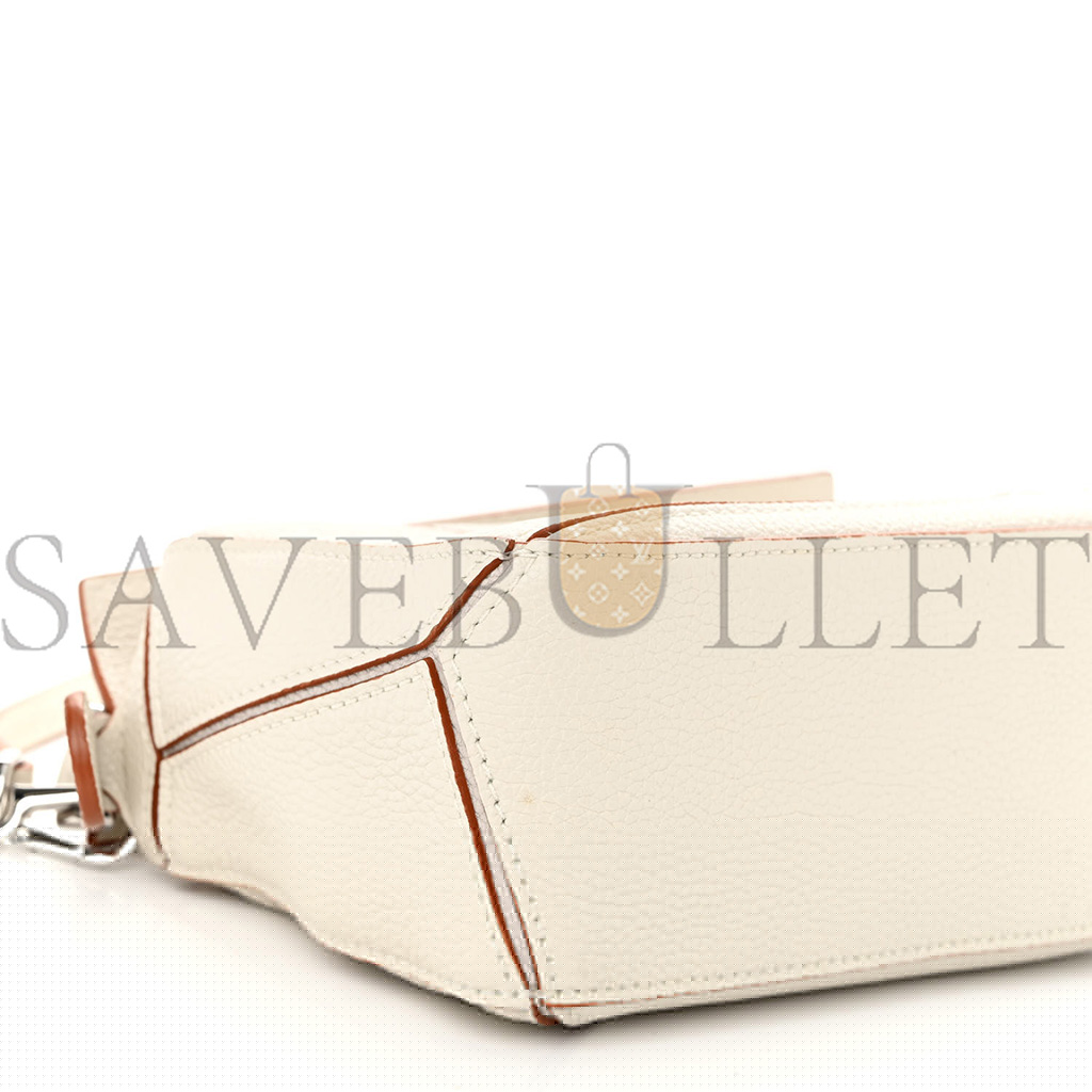LOEWE CALFSKIN MINI PUZZLE BAG SOFT WHITE (18*12.5*8cm)