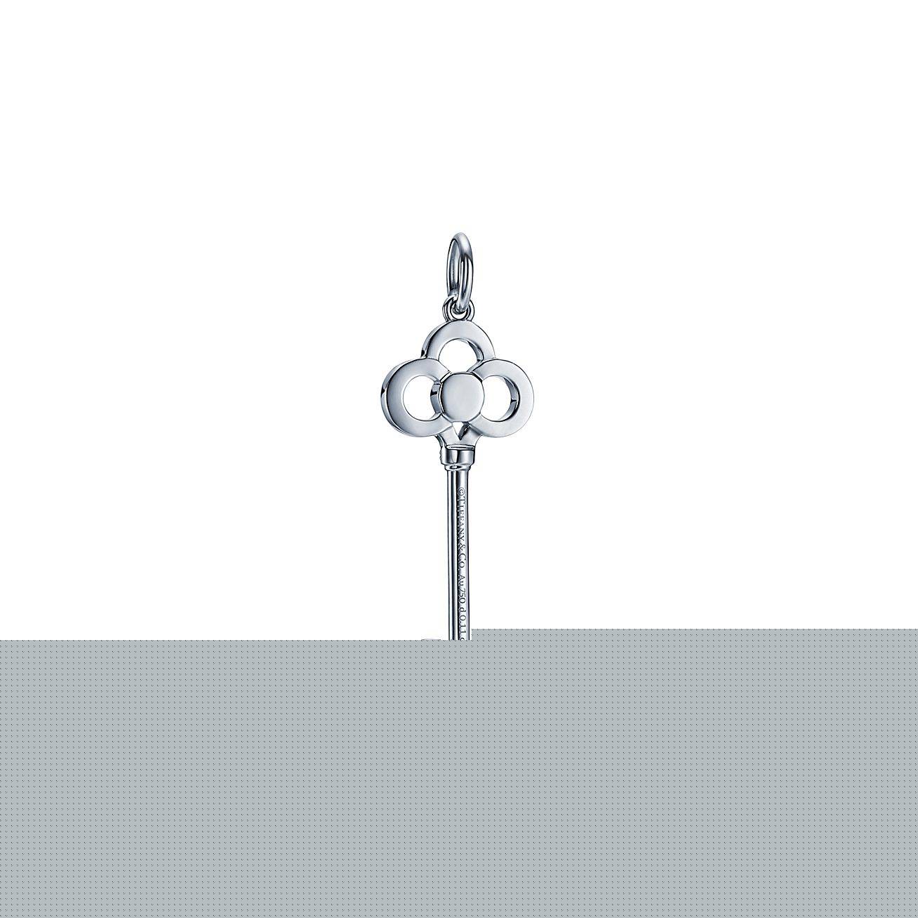 T*f*ny keys crown key in white gold with diamonds, 1.5