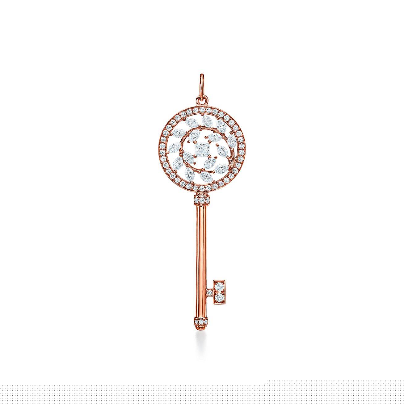 T*f*ny keys T*f*ny victoria® diamond vine key in 18k rose gold