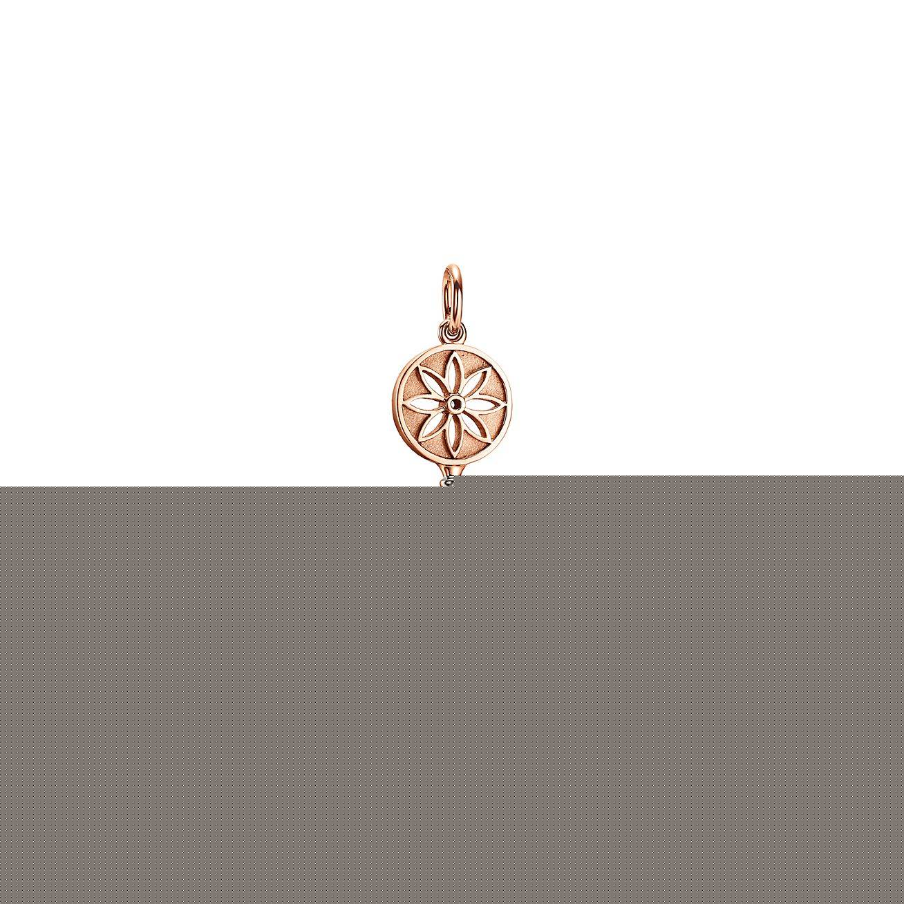 T*f*ny keys daisy key in rose gold with a diamond, 1.5