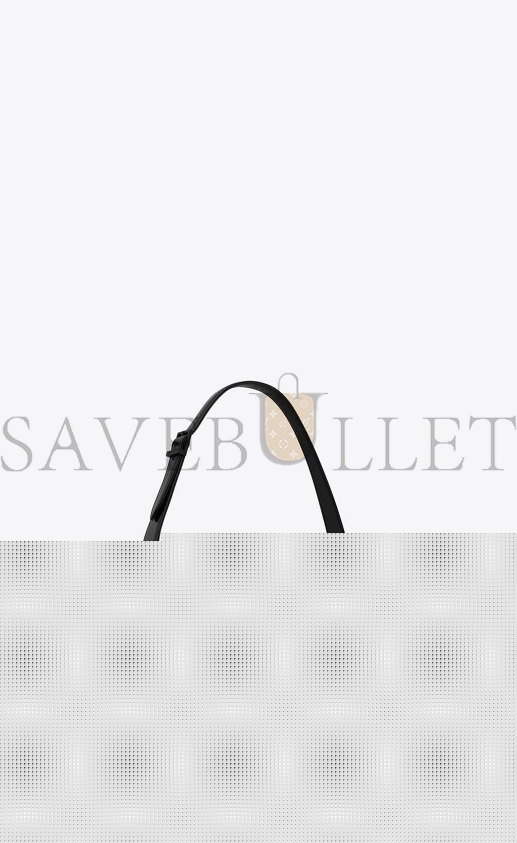 YSL LE 5 A 7 IN SHINY LEATHER 657228AAB9G1000 (23*16*6.5cm)