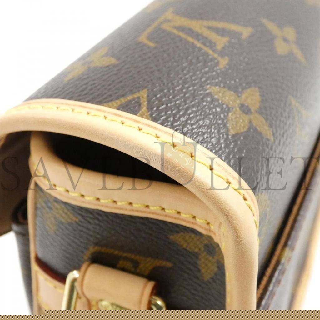 l**is V*t*n  monogram m42250 (27*8.5*17cm)