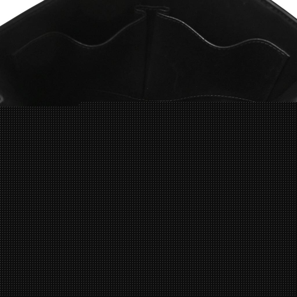 Ce**e box calfskin medium classic box flap bag black (23*18*7cm)