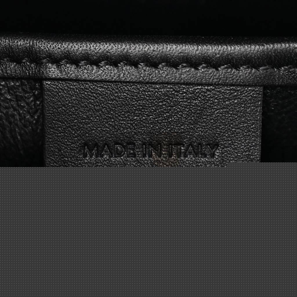 Ce**e smooth calfskin nano luggage black (20*20*10cm)