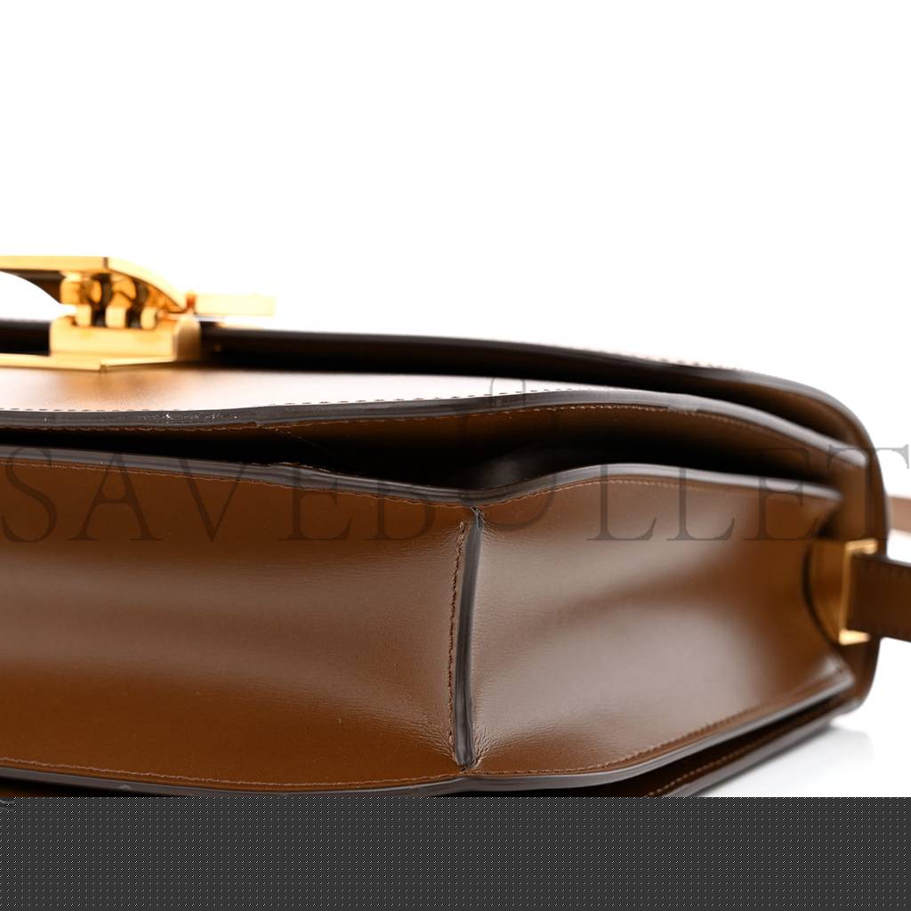 Ce**e box calfskin medium classic box flap bag camel (23*20*6cm)