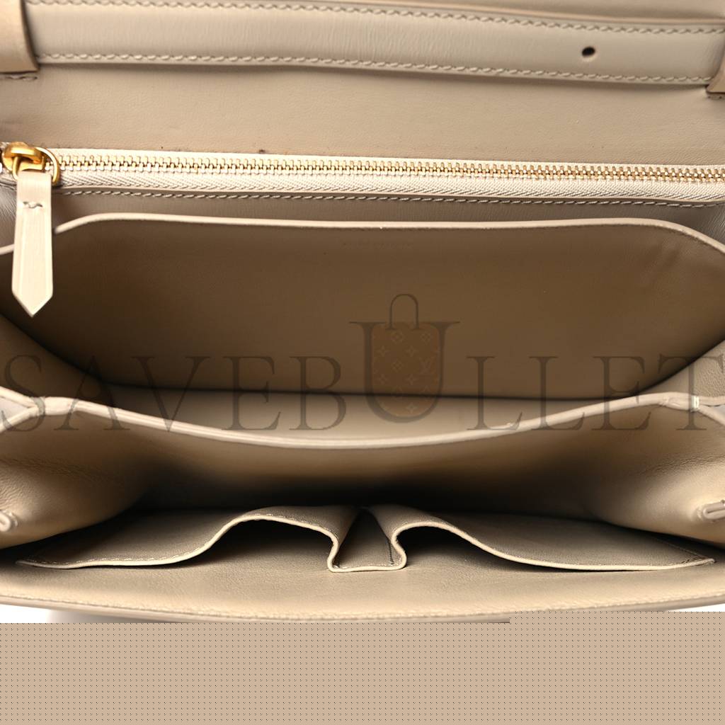 Ce**e box calfskin medium classic box flap bag powder (23*18*6cm)