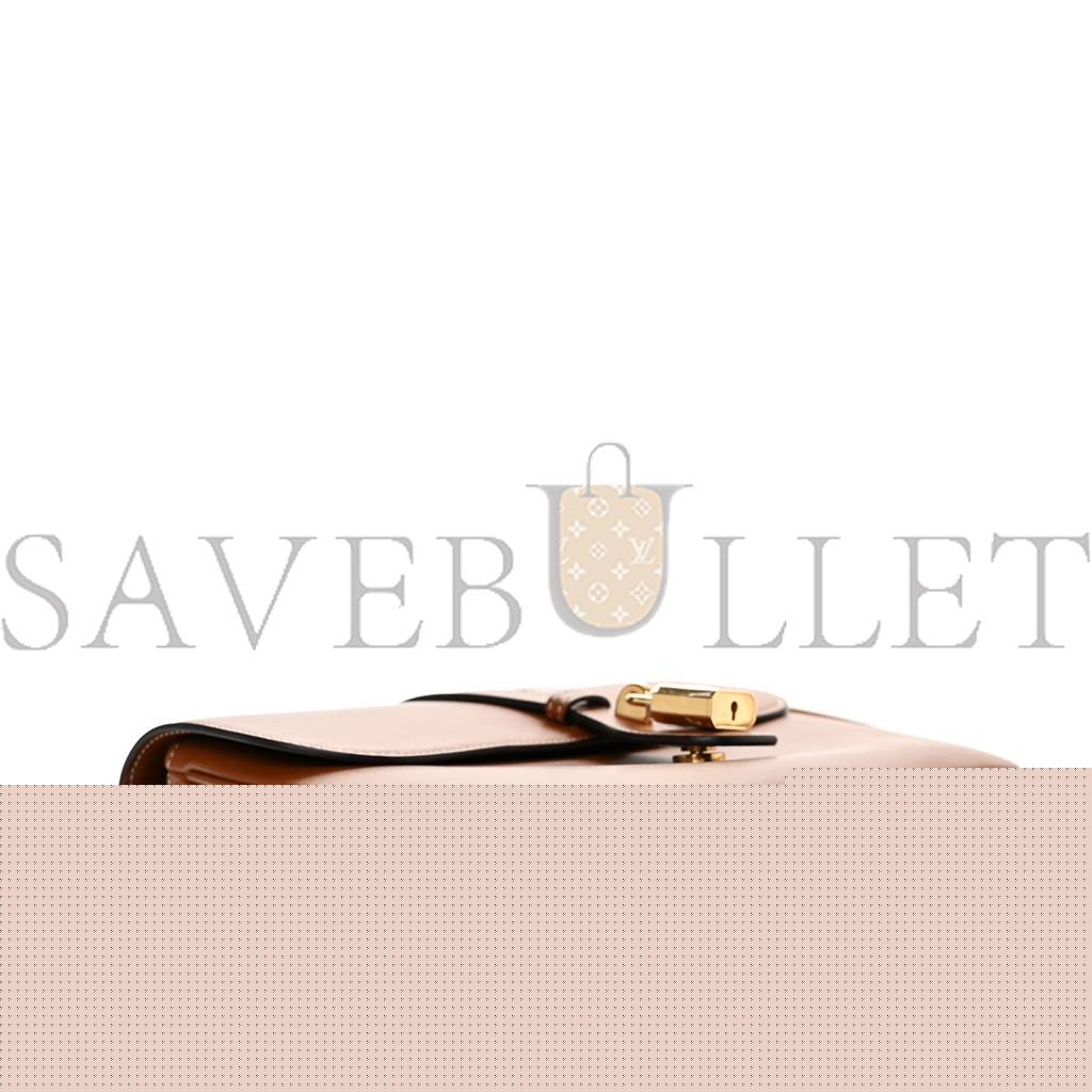 Ce**e smooth calfskin medium tabou tan (23*18*4cm)