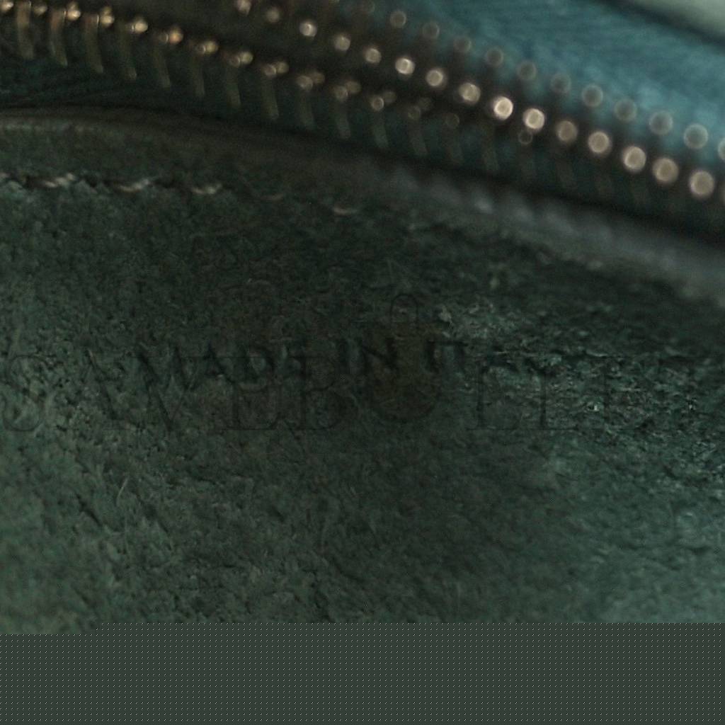 Ce**e soft grained calfskin small sangle bucket bag green (25*18*13cm)
