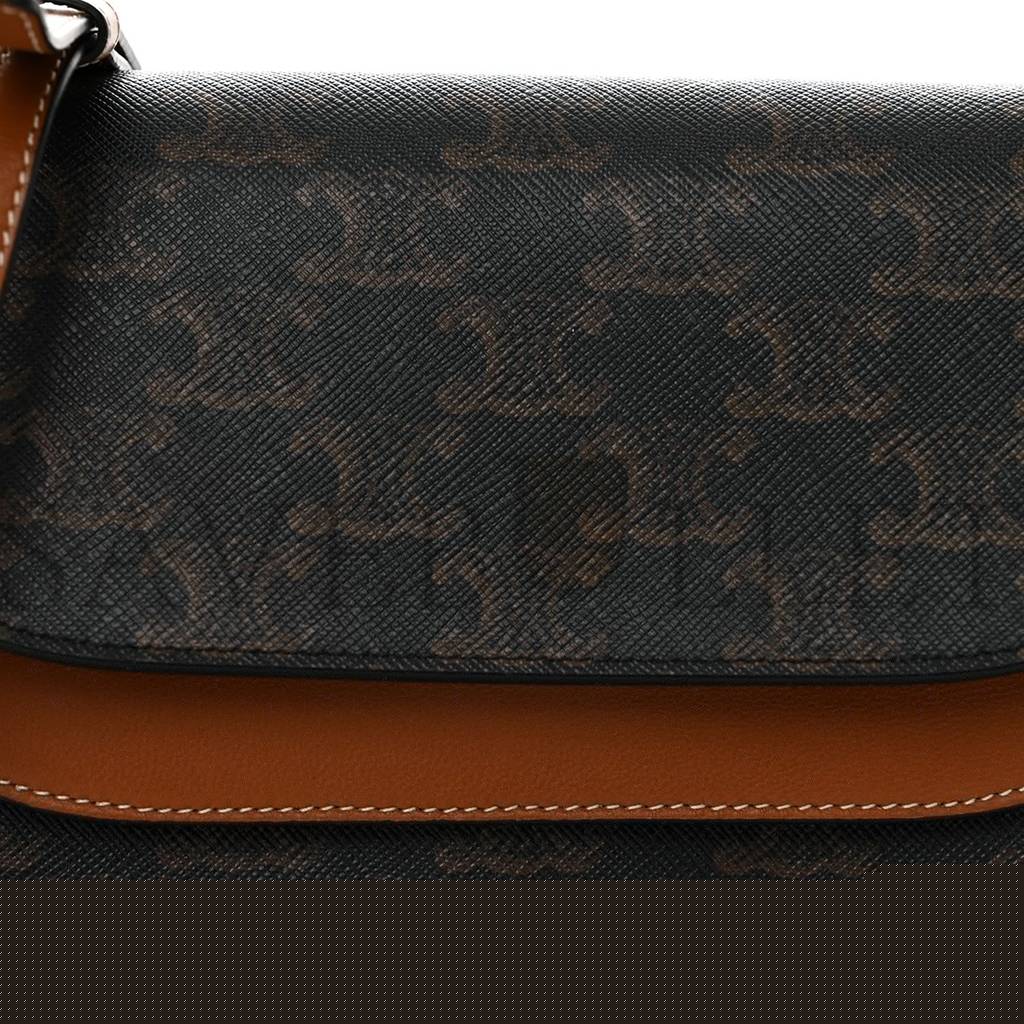 Ce**e triomphe canvas lambskin wallet on strap tan (20*13*6cm)