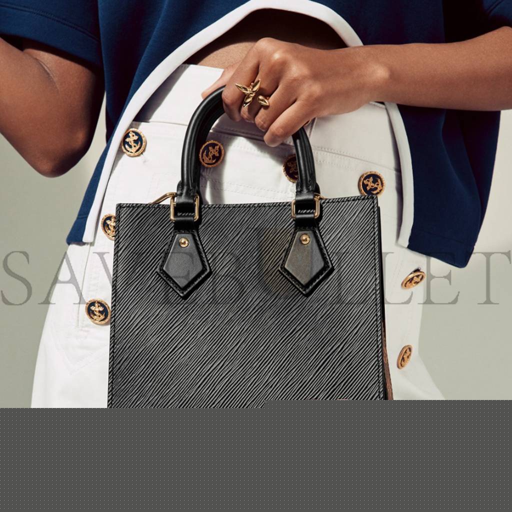 l**is V*t*n sac plat bb m58660 (21.5*22*9cm)