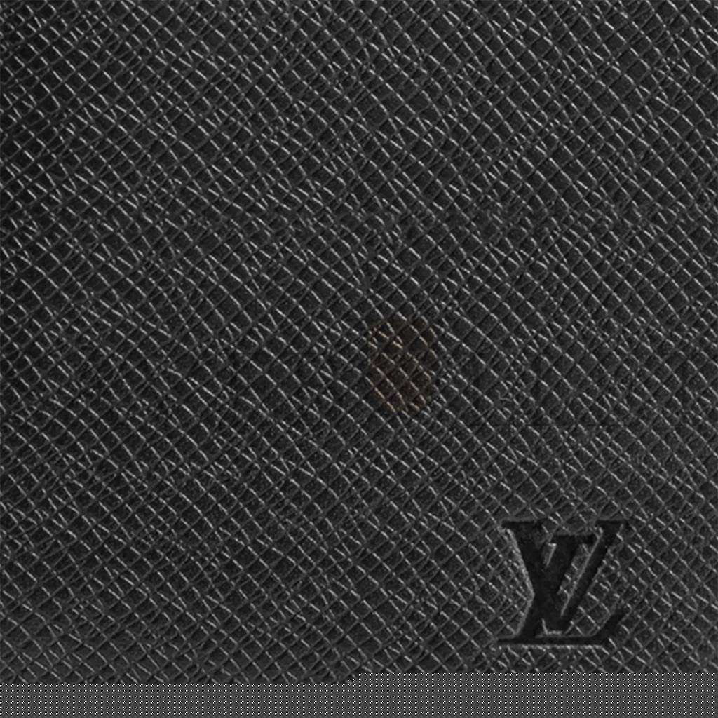 l**is V*t*n passport cover  m64596 (10*14*2.5cm)