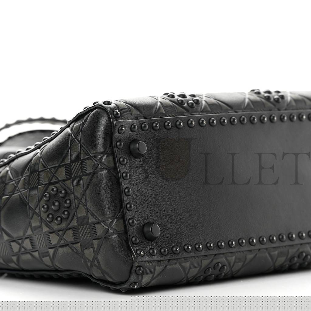 D*or calfskin cannage embossed studded medium supple lady D*or black (24*20*12.1cm)