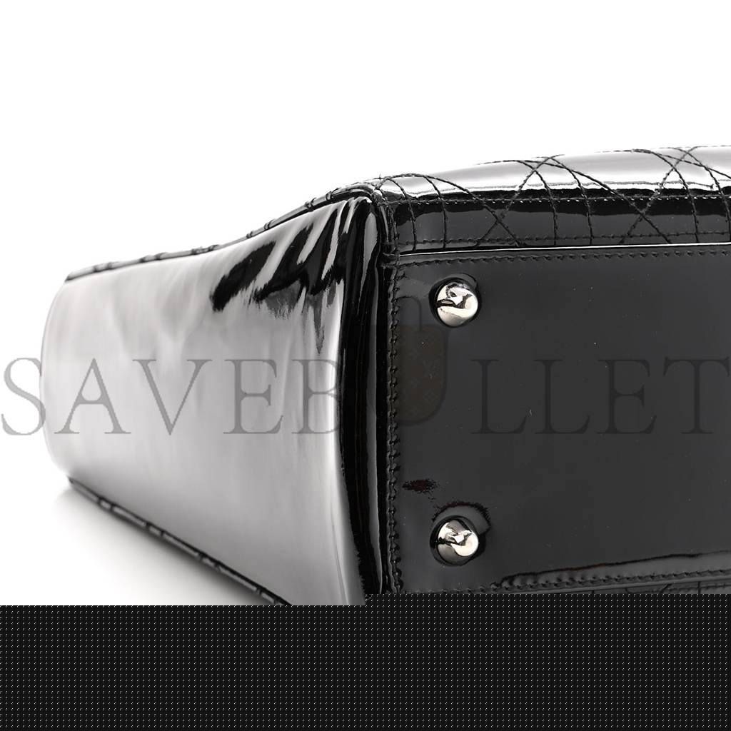 D*or patent cannage stitched large lady D*or black (32*25*11.4cm)