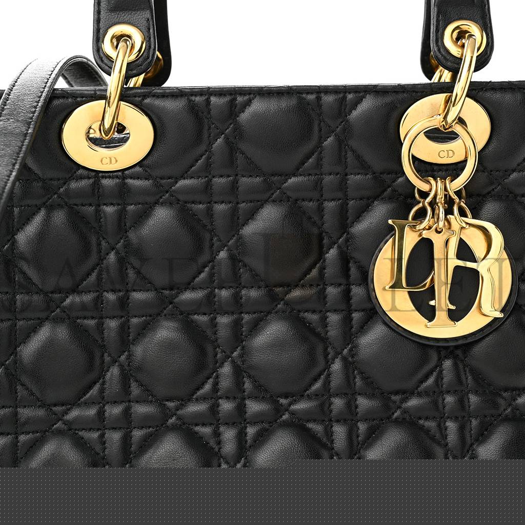 D*or lambskin cannage medium lady D*or black (24*20*12.7cm)
