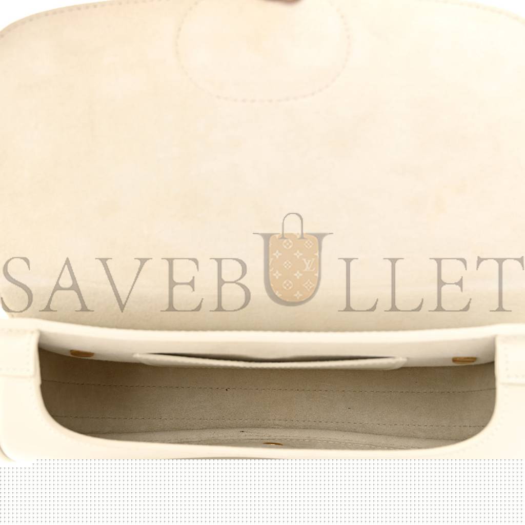 D*or box calfskin east west bobby bag latte (21*12*5.1cm)