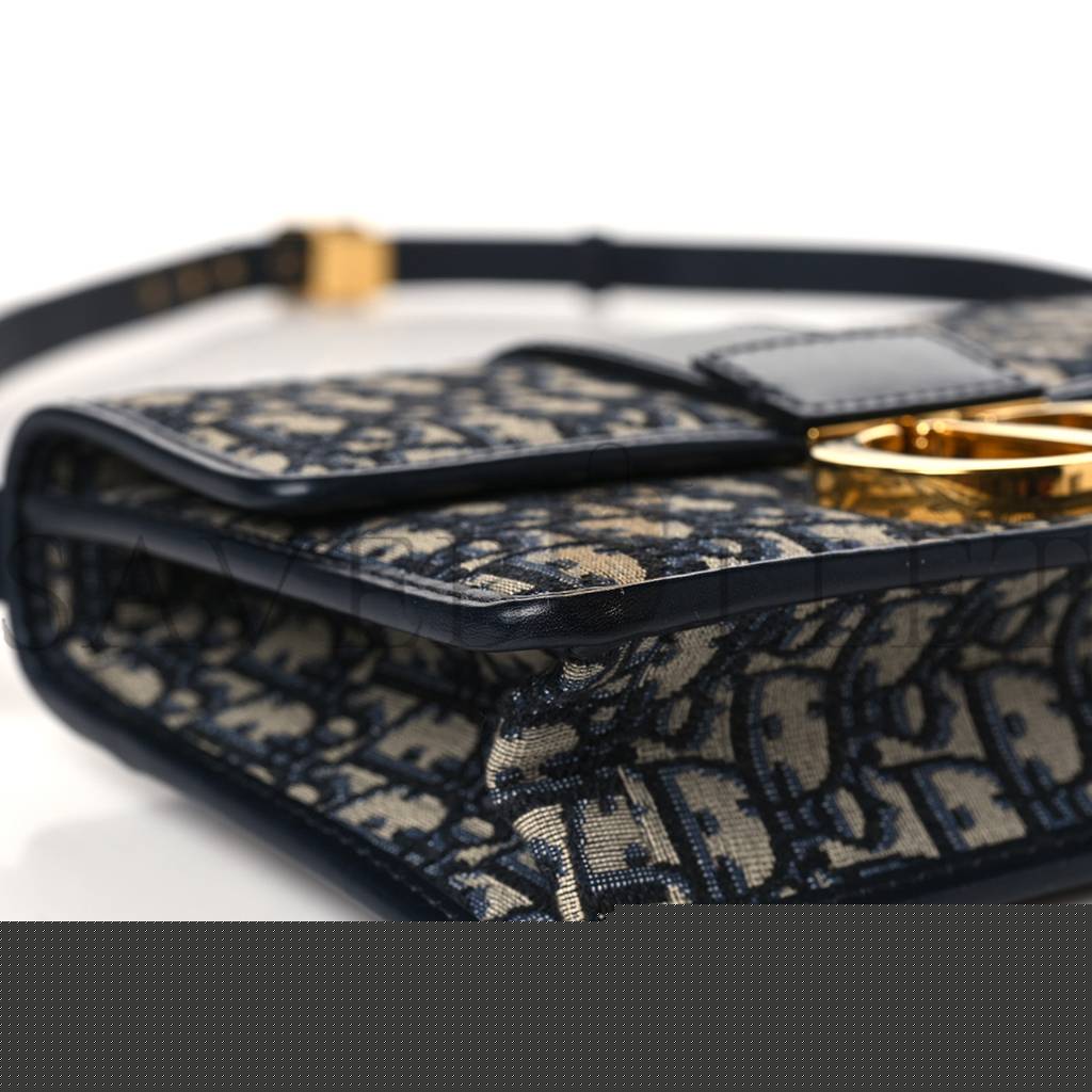 D*or oblique 30 montaigne flap bag blue (24*17*7.6cm)