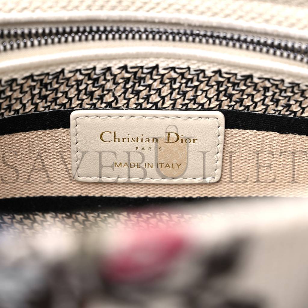 D*or canvas jardin d&#x27;hiver embroidered medium lady d-lite ecru multicolor (24*20*12.1cm)