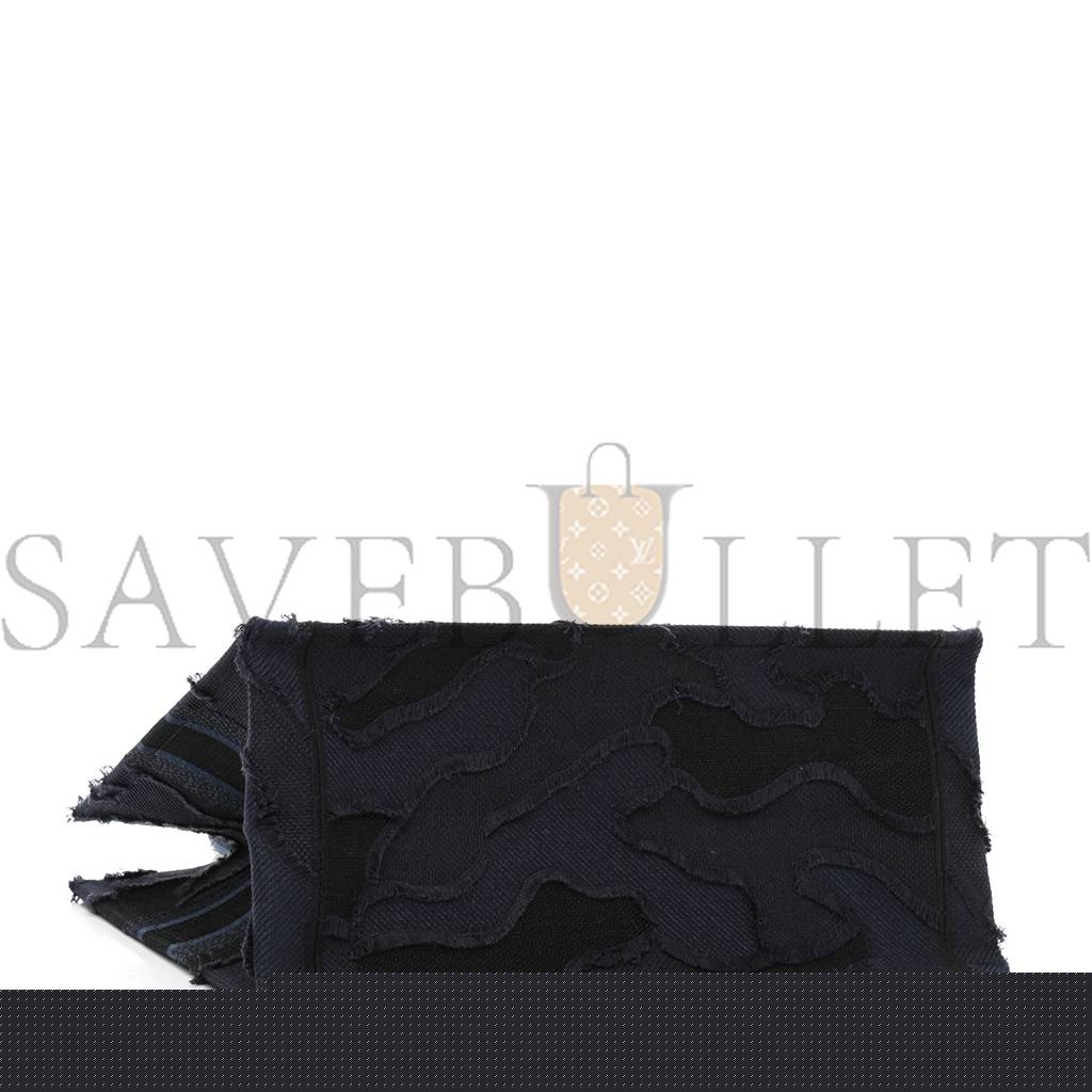 D*or canvas embroidered camouflage book tote blue (36*27*16.5cm)