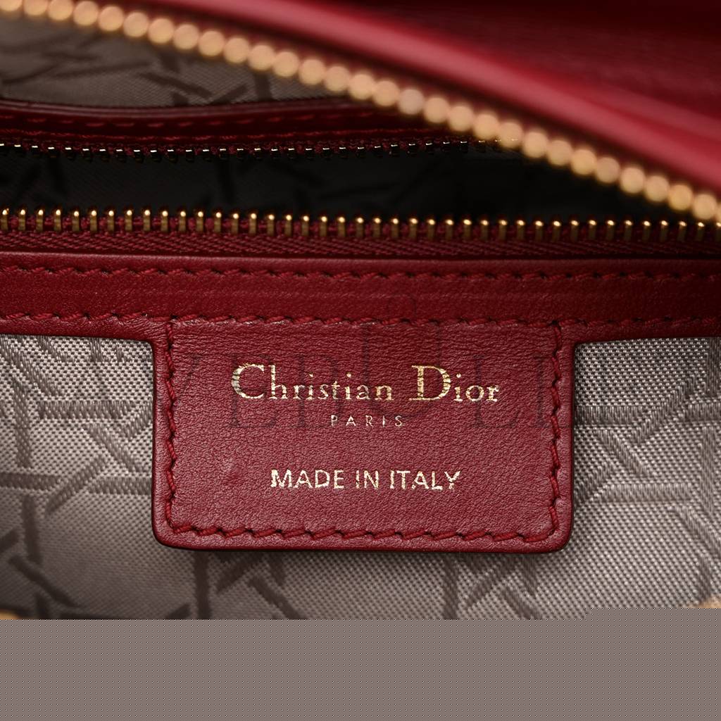 D*or lambskin cannage medium lady D*or red (23*20*12.1cm)