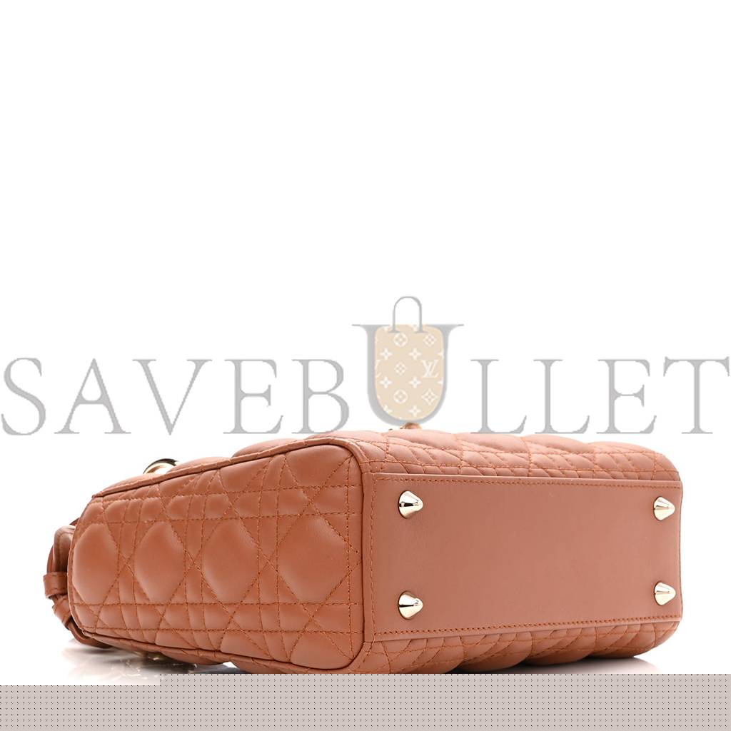 D*or calfskin cannage small my abcD*or lady D*or tan (20*18*6.4cm)