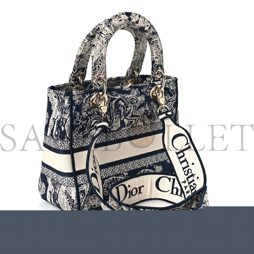 D*or toile de jouy embroidered medium lady d-lite blue (23*20*12.1cm)