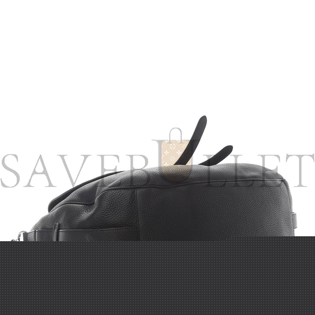 D*or grained calfskin saddle soft bag black (31*27*12.7cm)