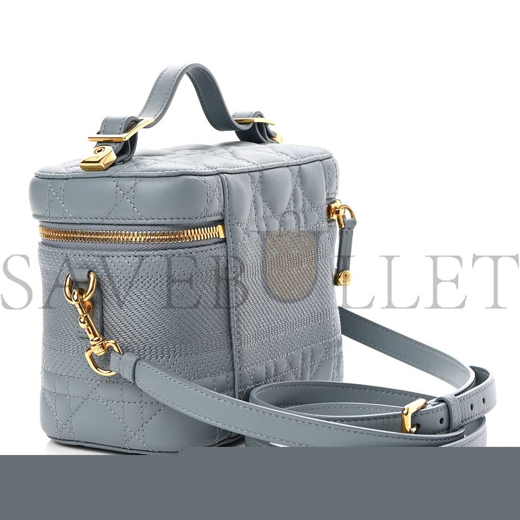 D*or lambskin cannage small D*ortravel vanity case cloud blue (18*13*10.8cm)