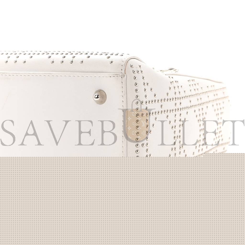 D*or lambskin studded cannage medium lady D*or white (24*20*11.4cm)